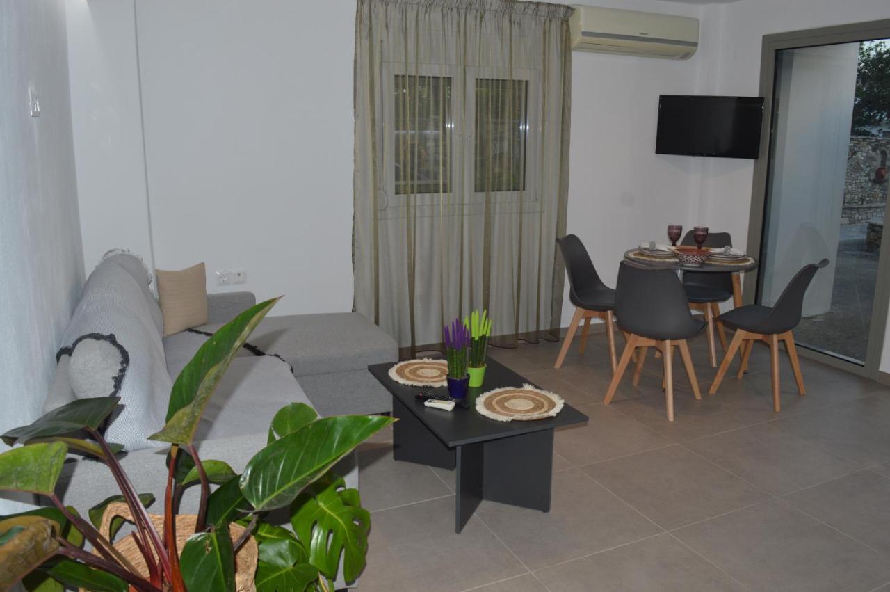 Despina'S House Apartment Skiathos Town Exterior photo