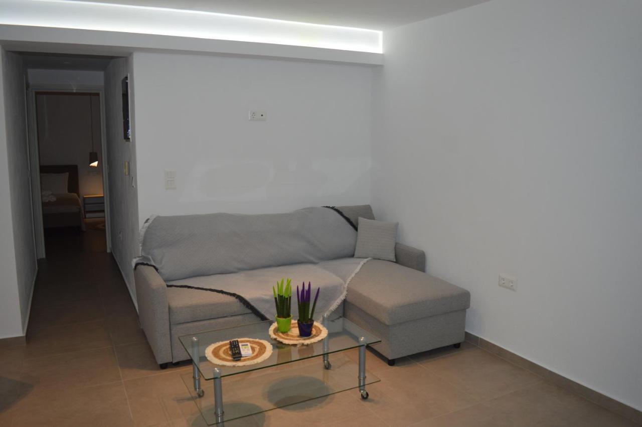 Despina'S House Apartment Skiathos Town Exterior photo
